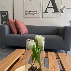 https://apartamento-exterior-2-balcones.in-canary-islands.com